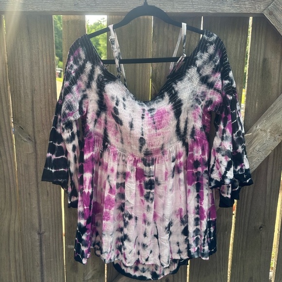 Torrid Tie Dye Babydoll Rayon Smocked Cold Shoulder Flowy Top - Picture 10 of 11